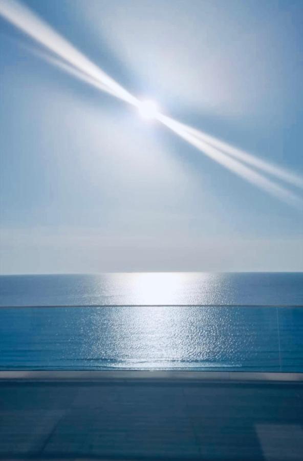 Wave 2 Mamaia Prima Linie Vedere La Mare 120Mp Нэводари Экстерьер фото